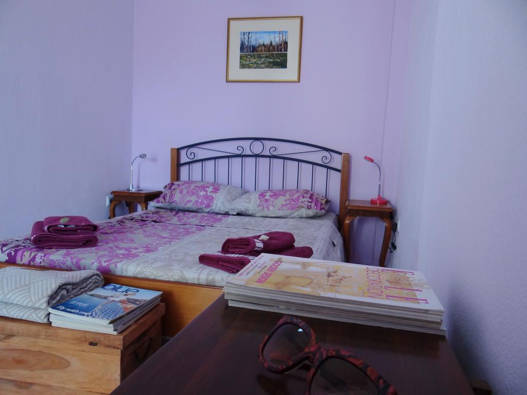 Αphrodite Apartment Nea Iraklitsa 外观 照片