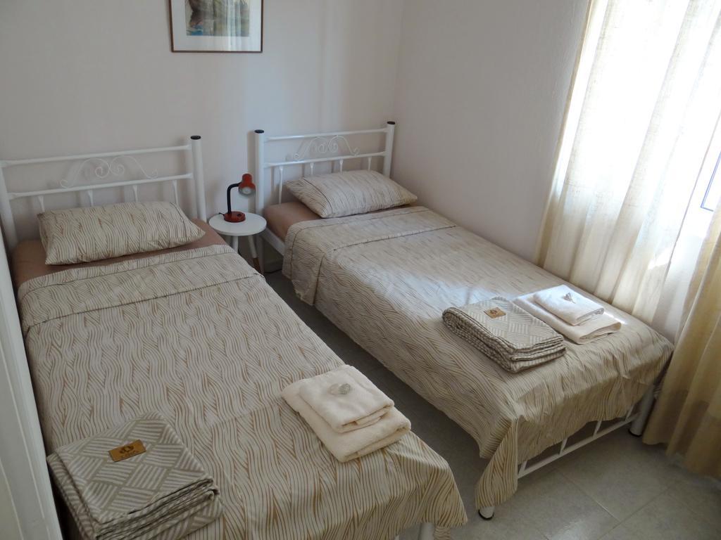 Αphrodite Apartment Nea Iraklitsa 外观 照片