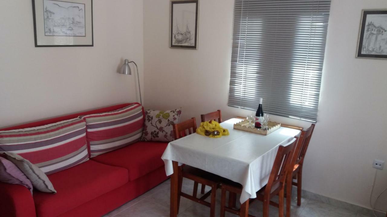 Αphrodite Apartment Nea Iraklitsa 外观 照片